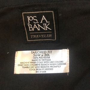 Jos. A. Bank Mens Traveler Pants (no iron) poly